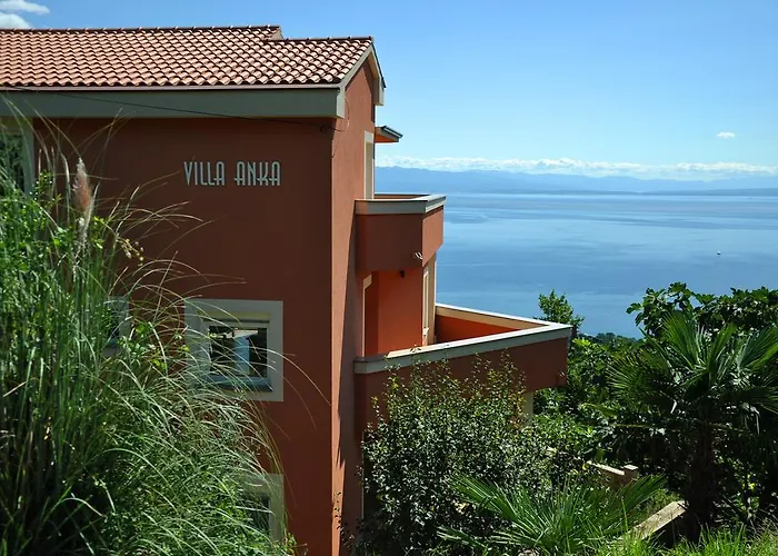 Apartments Villa Anka