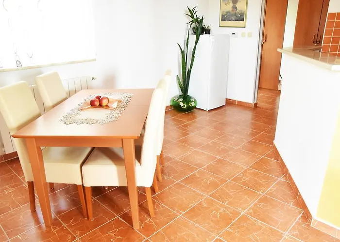 Apartments Villa Anka