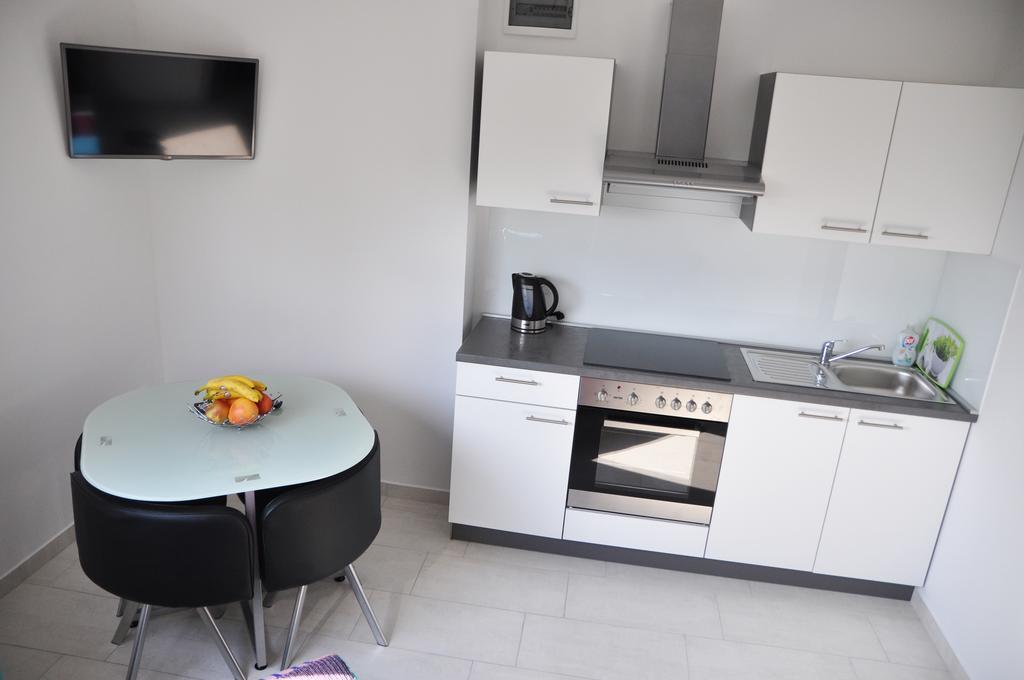 Anka Apartment *